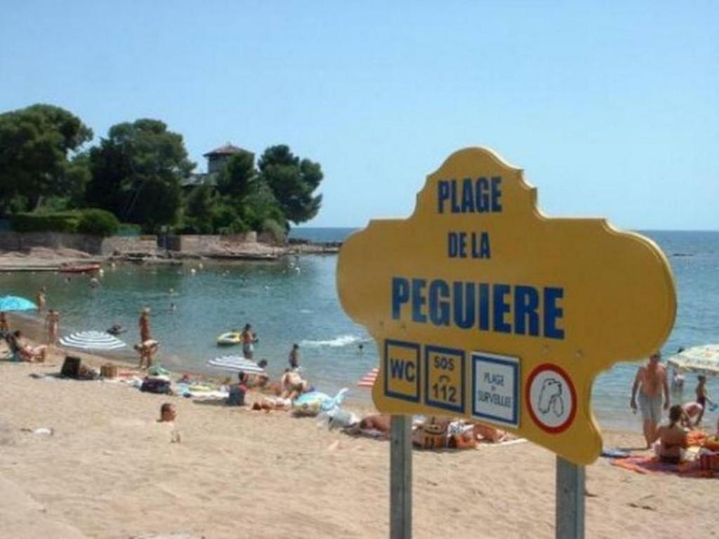 "Les Alizes" Cote Jardin Proche Bord De Mer Saint-Raphaël Exterior foto
